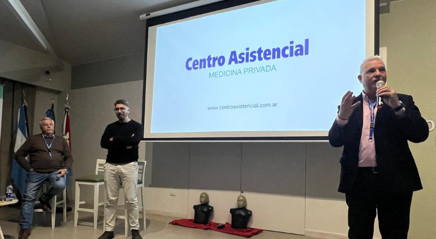 El IFS brindó una capacitación gratuita en la Expo Rural, de la mano de Centro Asistencial class=